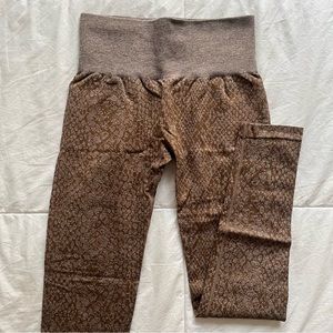 NVGTN Mocha Snakeskin Seamless Leggings